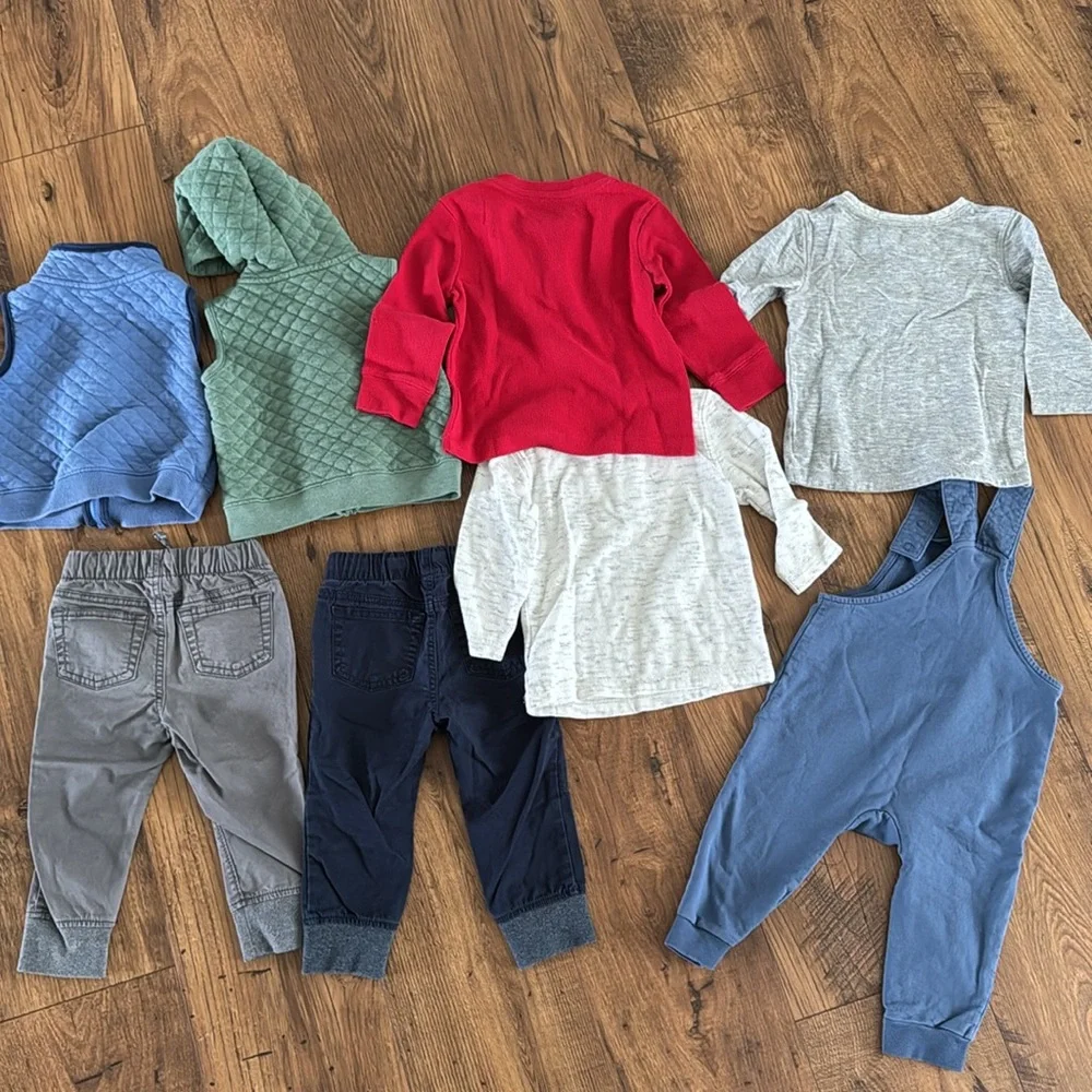 Bundle of 18 month boys clothes, Carters, H&M, Cat&Jack